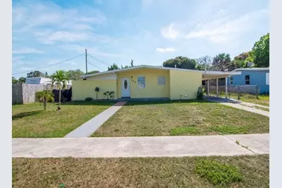 104 SE El Sito Court, Port Saint Lucie, FL 34983 - Photo 1