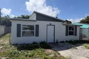 1214 Highview Rd, Lake Worth, FL 33462 - Photo 1