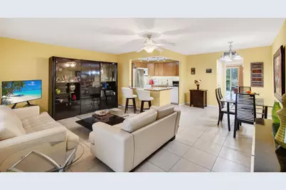 386 Grantham F, Deerfield Beach, FL 33442 - Photo 1