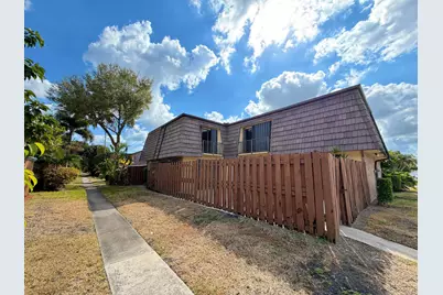 731 Springdale Circle, Palm Springs, FL 33461 - Photo 1