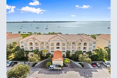 25 Harbour Isle Drive W #203, Fort Pierce, FL 34949 - Photo 1