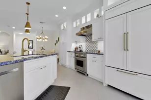 133 Las Brisas Cir, Hypoluxo, FL 33462 - Photo 1