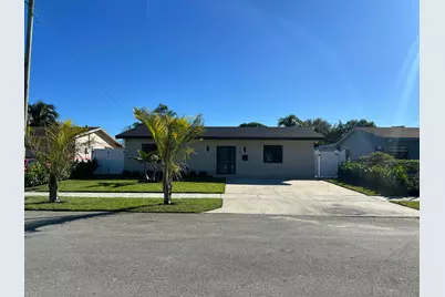 156 NW 15th Court, Pompano Beach, FL 33060 - Photo 1