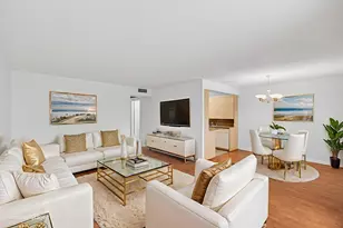 2015 Cornwall A, Boca Raton, FL 33434 - Photo 1