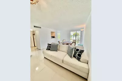 17570 Atlantic Blvd #416, Sunny Isles Beach, FL 33160 - Photo 1