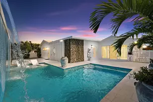 246 Elwa Pl, West Palm Beach, FL 33405 - Photo 1
