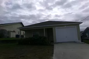 319 15th St SW, Vero Beach, FL 32962 - Photo 1