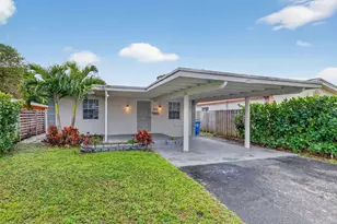 698 NE 36th St, Oakland Park, FL 33334 - Photo 1