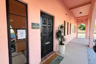 537 U.S. Hwy 1, North Palm Beach, FL 33408 - Photo 1