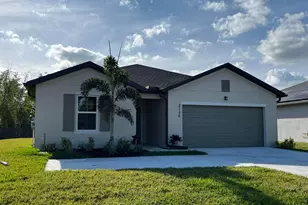 2156 SW Cameo Blvd, Port Saint Lucie, FL 34953 - Photo 1