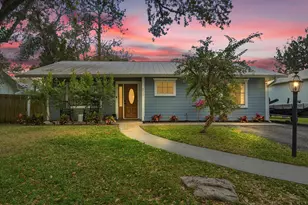 6555 5th Pl, Vero Beach, FL 32968 - Photo 1