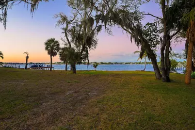 953 Thayer Lane, Jupiter, FL 33458 - Photo 1