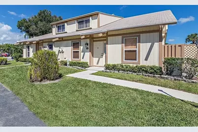 211 Maplecrest Circle, Jupiter, FL 33458 - Photo 1