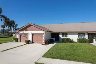 140 Moccasin Trail S, Jupiter, FL 33458 - Photo 1