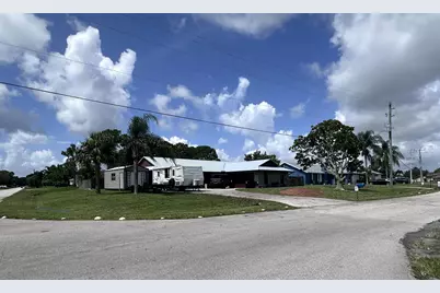 892 SE Atlantus Avenue, Port Saint Lucie, FL 34983 - Photo 1