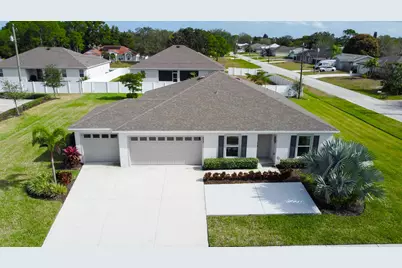 573 SW Bayshore Boulevard, Port Saint Lucie, FL 34984 - Photo 1