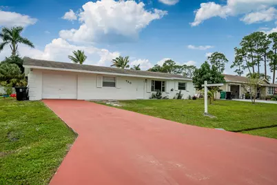 750 SE Academy Lane, Port Saint Lucie, FL 34984 - Photo 1