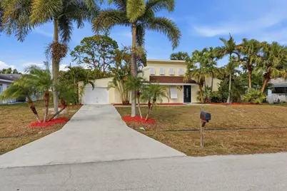 511 SW Comet Terrace, Port Saint Lucie, FL 34953 - Photo 1