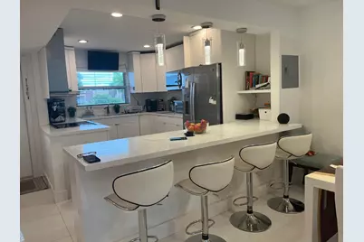 9321 Sunrise Lakes Boulevard #305, Sunrise, FL 33322 - Photo 1
