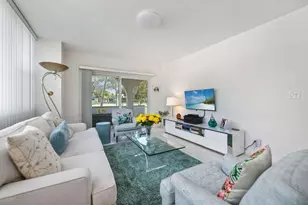 250 NE 20th St, Boca Raton, FL 33431 - Photo 7