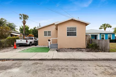 534 21st Street, West Palm Beach, FL 33407 - Photo 1