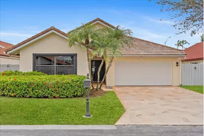 175 Executive Circle, Boynton Beach, FL 33436 - Photo 1