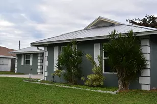 826 Palama Way, Lantana, FL 33462 - Photo 1