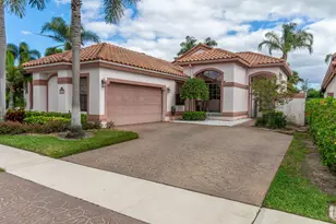 10122 Lexington Cir N, Boynton Beach, FL 33436 - Photo 1