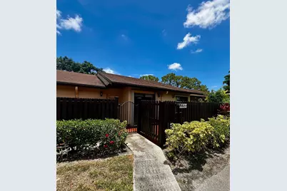 615 Sea Pine Way #E, Greenacres, FL 33415 - Photo 1