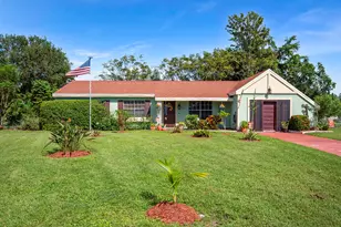 749 SW Watson Pl, Port Saint Lucie, FL 34953 - Photo 1