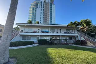 4802 N Flagler Dr, West Palm Beach, FL 33407 - Photo 1