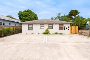 1009 9th St, West Palm Beach, FL 33401 - Photo 1