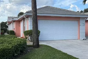 4189 Royal Oak Dr, Palm Beach Gardens, FL 33410 - Photo 1