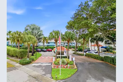 800 Jeffery Street #102, Boca Raton, FL 33487 - Photo 1