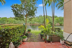 4531 Artesa Way S, Palm Beach Gardens, FL 33418 - Photo 1