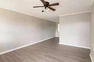 705 13th St, West Palm Beach, FL 33401 - Photo 1