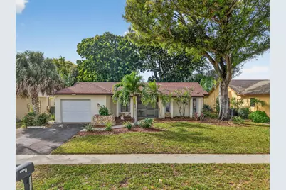 18101 107th Avenue S, Boca Raton, FL 33498 - Photo 1