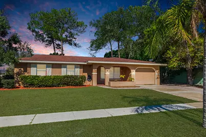 425 NE Electra Avenue, Port Saint Lucie, FL 34983 - Photo 1