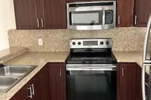 1473 W Lake Crystal Dr, West Palm Beach, FL 33411 - Photo 1