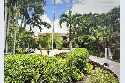 3099 Spanish River Road, Boca Raton, FL 33432 - Photo 1