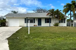 965 SE Caravan Ave, Port Saint Lucie, FL 34983 - Photo 1