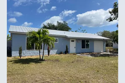 2142 SE East Dunbrooke Circle, Port Saint Lucie, FL 34984 - Photo 1