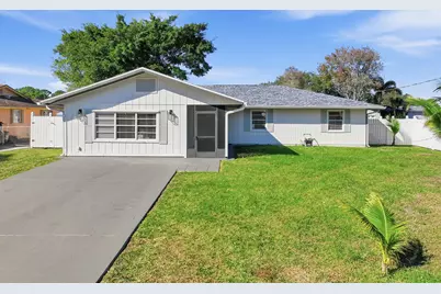 5501 Palm Drive, Fort Pierce, FL 34982 - Photo 1