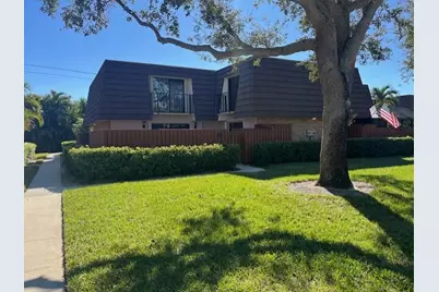 1817 18th Court #1817, Jupiter, FL 33477 - Photo 1