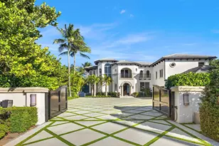 733 N Ocean Blvd, Delray Beach, FL 33483 - Photo 1