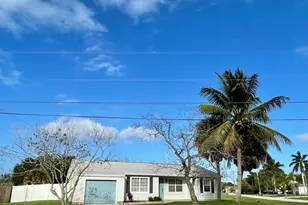 2289 SE Baron St, Port Saint Lucie, FL 34952 - Photo 1
