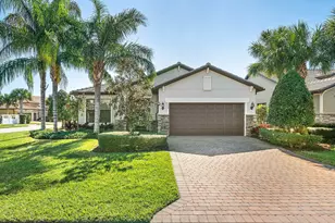 194 SE Courances Dr, Port Saint Lucie, FL 34984 - Photo 1