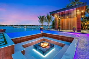 416 S Lake Dr, Lantana, FL 33462 - Photo 1