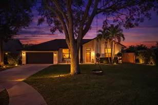3653 Cypress Wood Ct, Lake Worth, FL 33467 - Photo 1