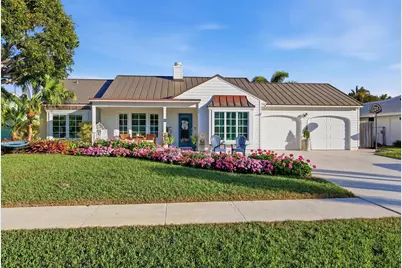 61 Pinehill Trail W, Tequesta, FL 33469 - Photo 1